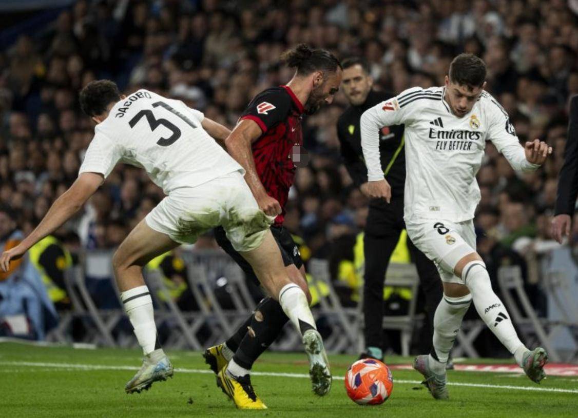 九游游戏技巧包含惊天逆转！皇马连追三球实现绝地反击，这是在线影响.的词条