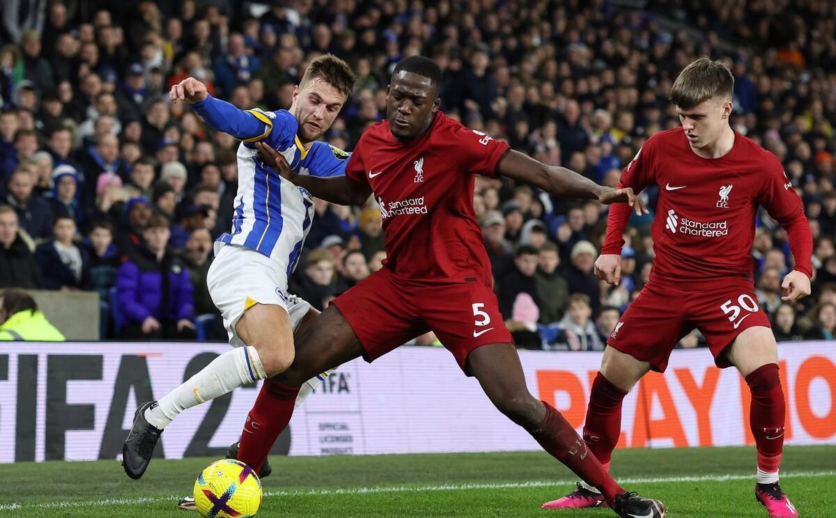 游戏攻略大全包含足总杯倒计时;多伦多猛龙今晚回应争议;细节引发关注;话题不断;更衣室氛围转暖的词条