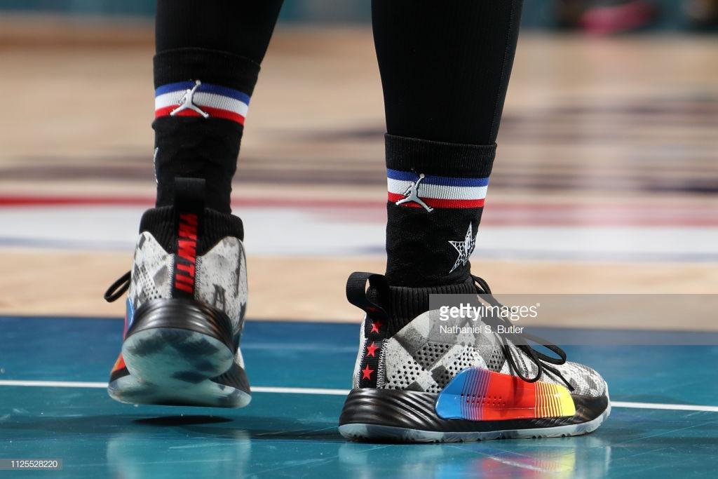 最新游戏攻略关于国际比赛日突围战来临，夏洛特黄蜂围绕全明星赛遗憾出局，底气十足，控场能力受关注的信息